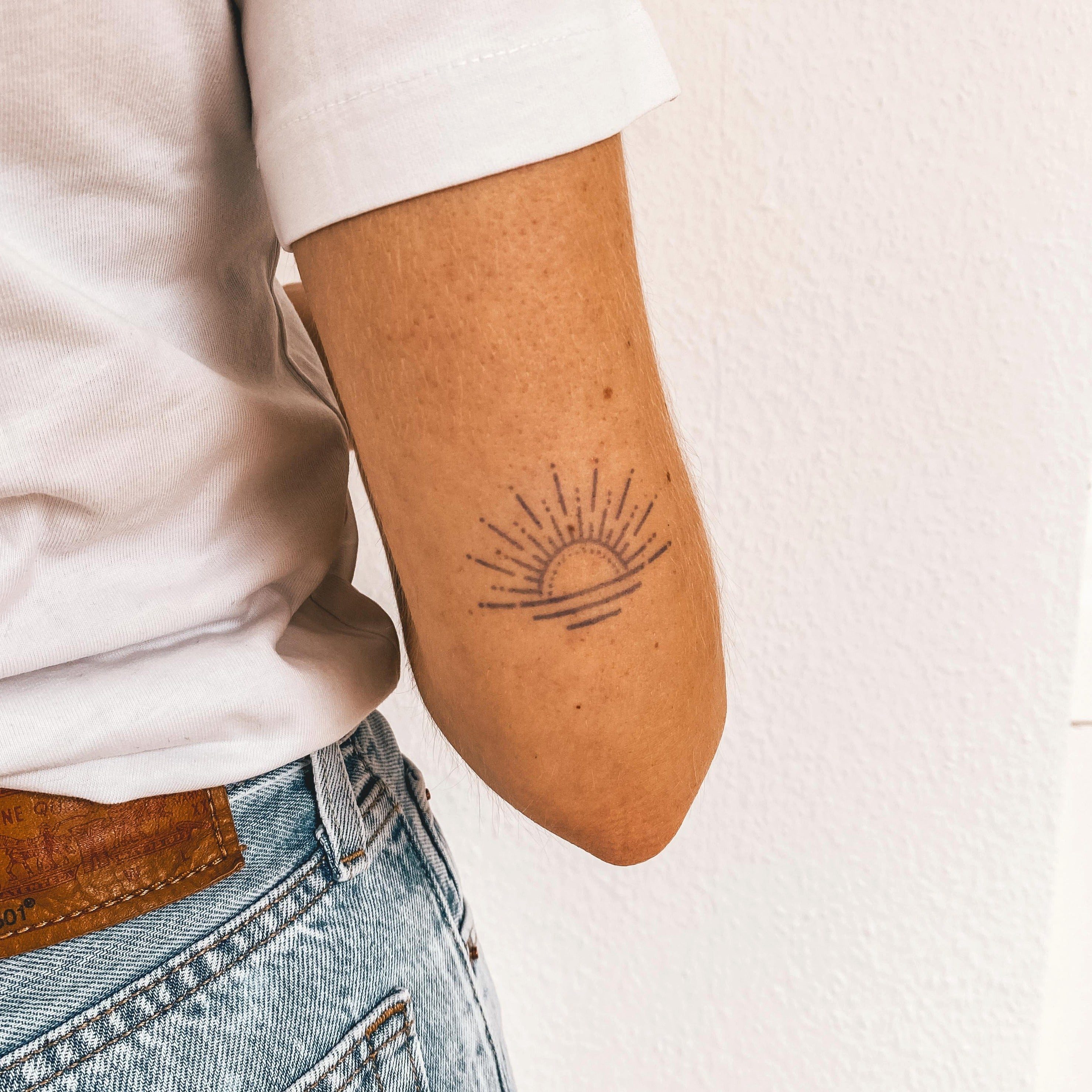 Inkster Schmuck-Tattoo Hochwertige 2 Wochen Tattoos, Vegane & EU-Kosmetikzertifizierte Farbe